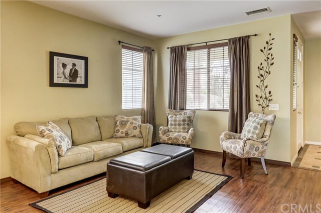 15236 Fox Ridge Dr, Fontana, United States 92336