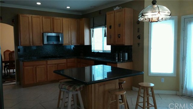 4916 Toronto Avenue, Fontana, CA 92336