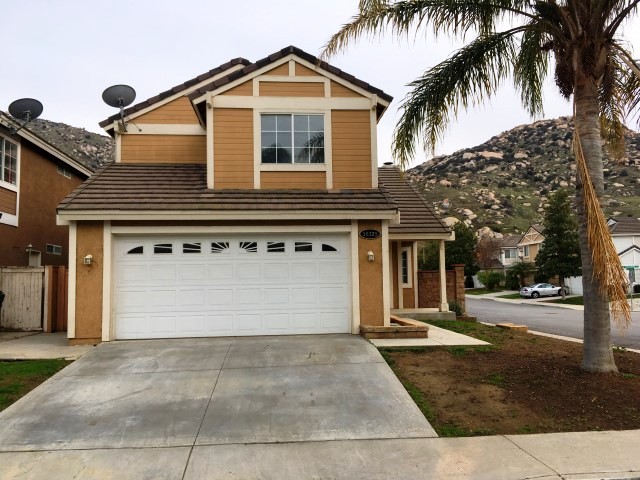 16325 Applegate DrFontana, CA, 92337San Bernardino County