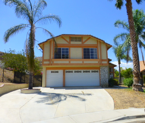 15377 Ridgecrest DFontana, CA, 92337San Bernardino County