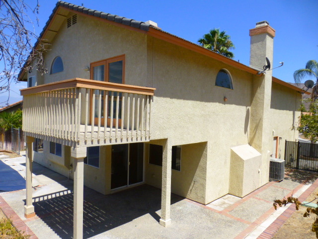 15377 Ridgecrest DFontana, CA, 92337San Bernardino County
