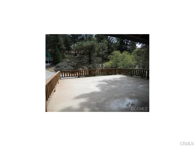 33186 Wild Rose Drive, Green Valley Lake, CA 92341