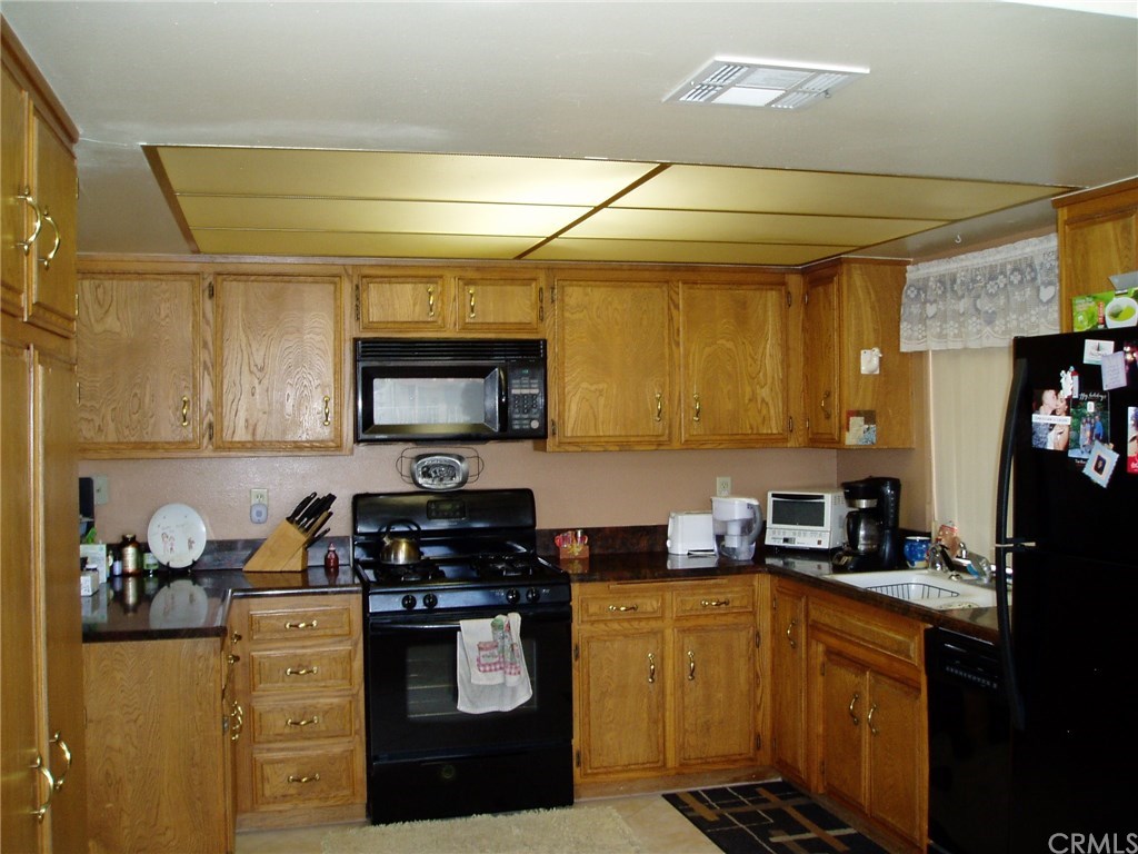 26378 Driftwood Lane, Helendale, CA 92342