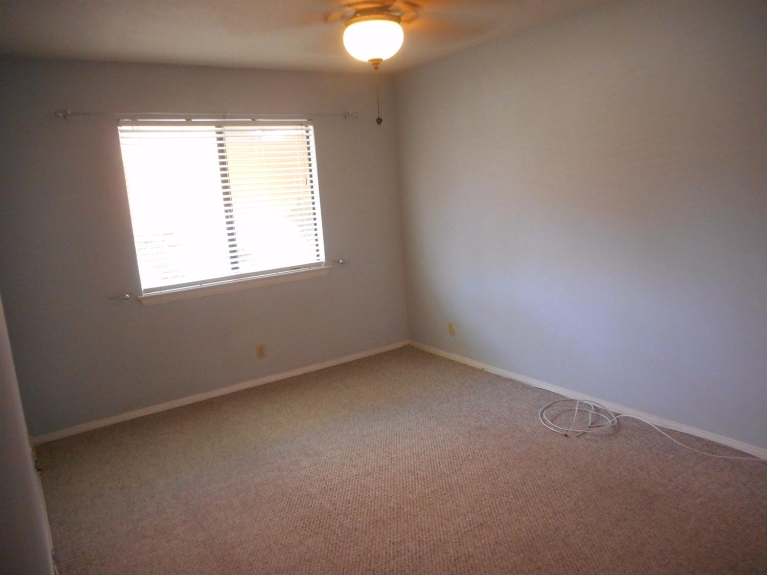 27535Lakeview Drive, Helendale, CA 92342