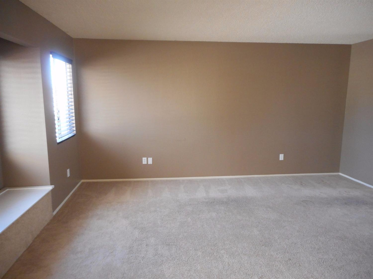 15096Shady Elm Lane, Helendale, CA 92342