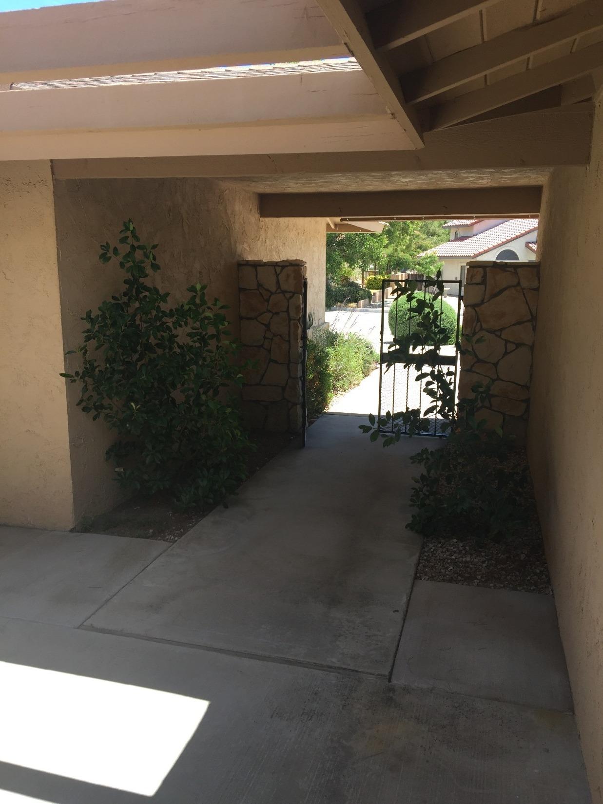 14785Blue Grass Drive, Helendale, CA 92342