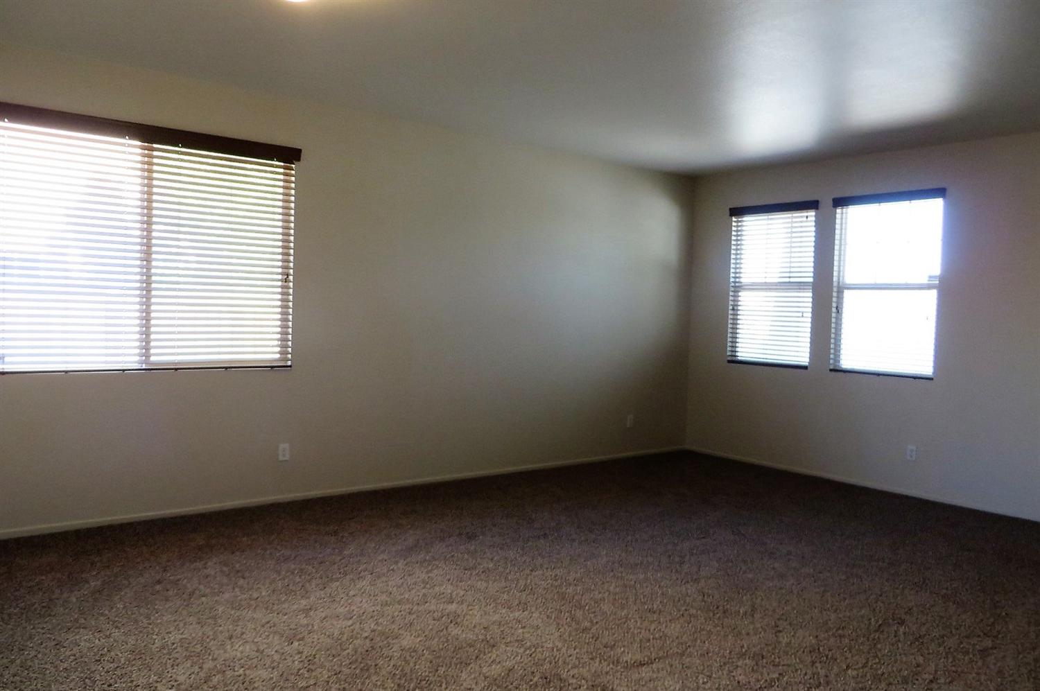 13232Newport Street, Hesperia, CA 92344