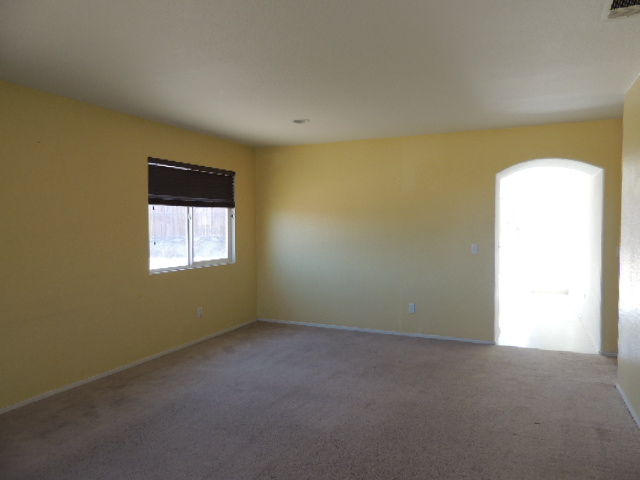 13045 Saratoga StHesperia, CA, 92344San Bernardino County