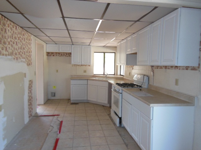 10984 Lincroft RoadHesperia, CA, 92344San Bernardino County