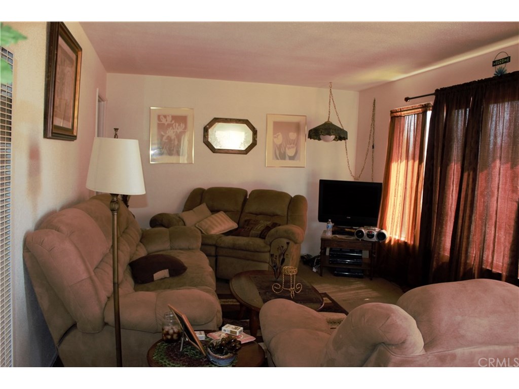 18200 Hercules Street, Hesperia, CA 92345