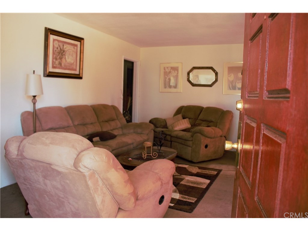 18200 Hercules Street, Hesperia, CA 92345
