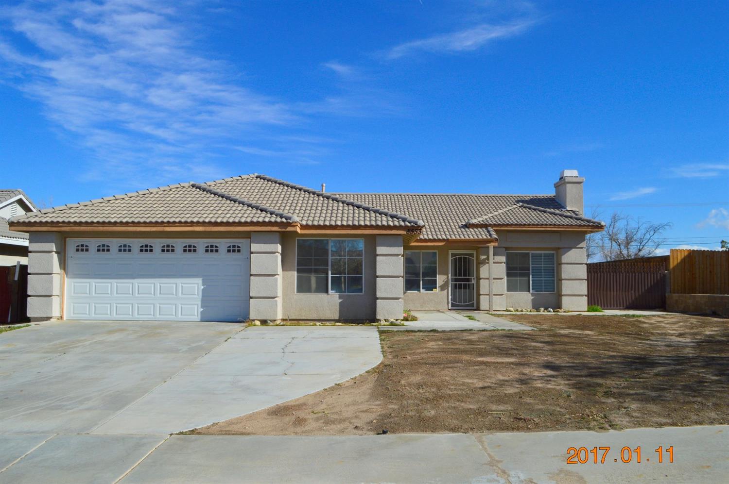 8553Dove Creek, Hesperia, CA 92345
