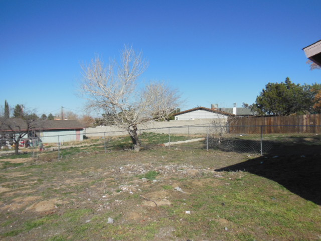 16340 Fremontia StHesperia, CA, 92345San Bernardino County