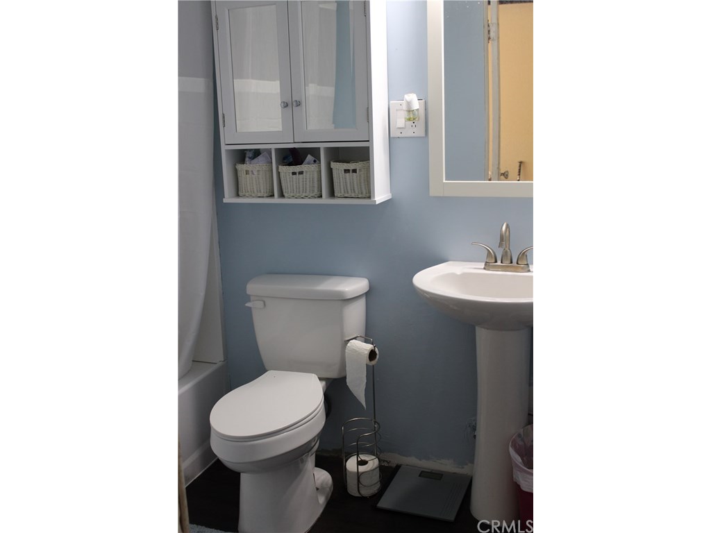 27226 Main Street, Highland, CA 92346