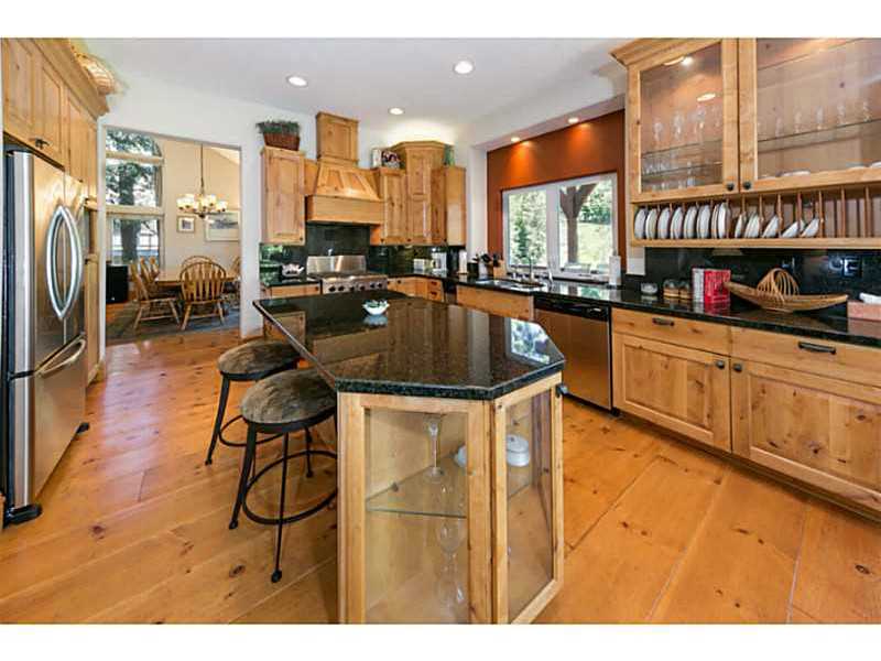 113 S. FAIRWAY, Lake Arrowhead, CA 92352