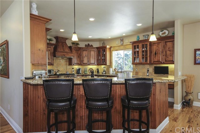 1036 Sandalwood Drive, Lake Arrowhead, CA 92352