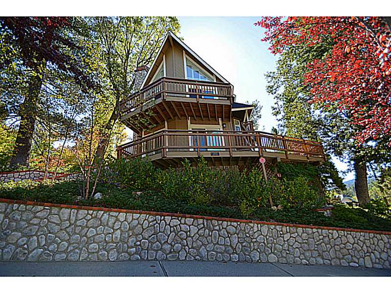 26523 AMADOR LANE, Lake Arrowhead, United States 92352