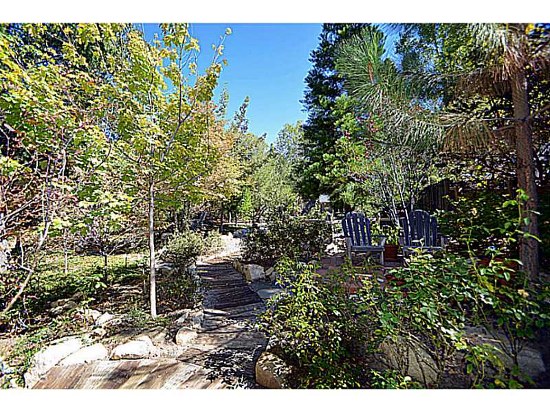 26523 AMADOR LANE, Lake Arrowhead, United States 92352