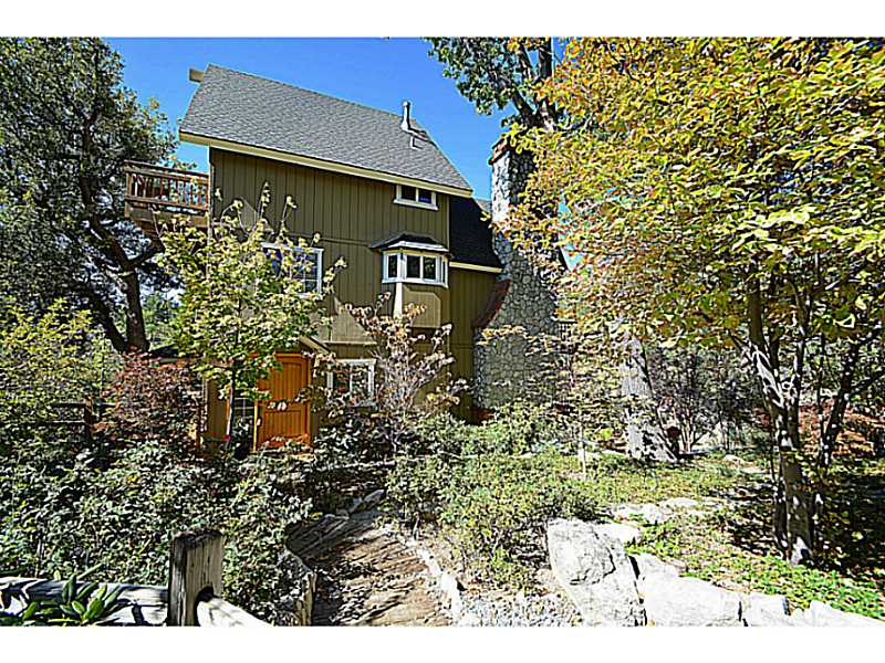 26523 AMADOR LANE, Lake Arrowhead, United States 92352