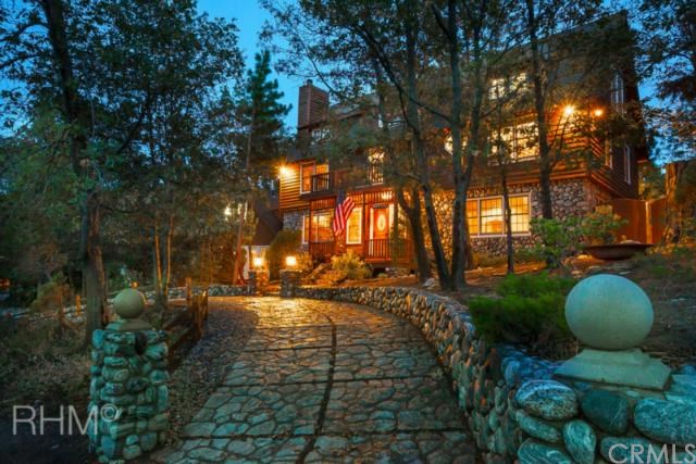28037 North North Bay Road, Lake Arrowhead, CA 92352