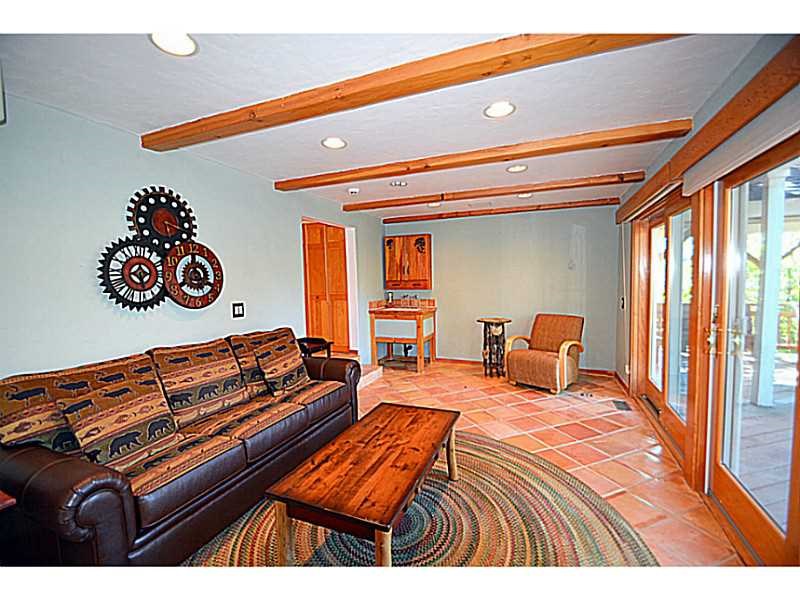 26523 AMADOR Lane, Lake Arrowhead, CA 92352