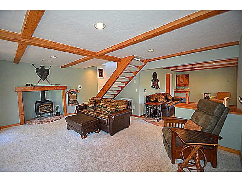 26523 AMADOR Lane, Lake Arrowhead, CA 92352