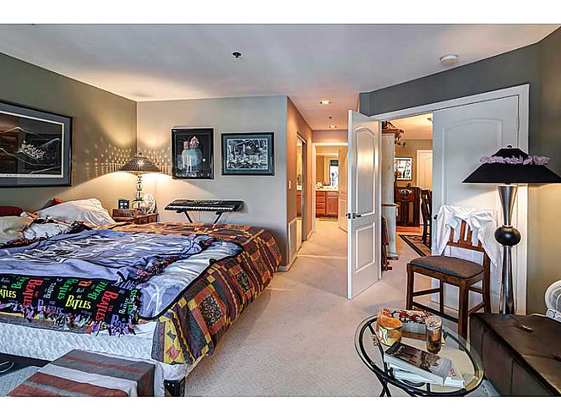 332 LAKE RESORT ROAD, Lake Arrowhead, CA 92352