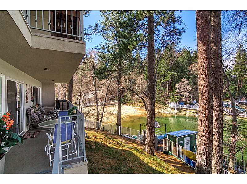 332 LAKE RESORT ROAD, Lake Arrowhead, CA 92352
