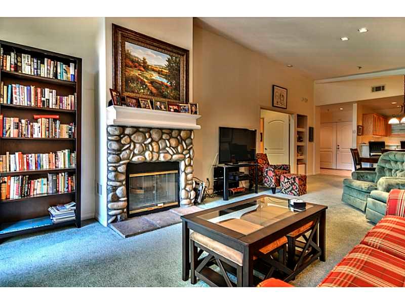 308 Villa, Lake Arrowhead, CA 92352