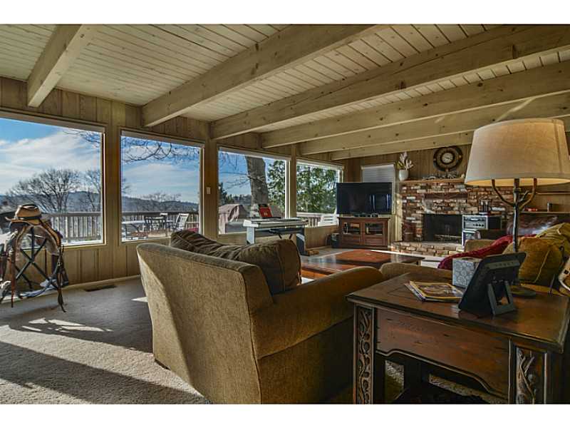 945 N HOSPITAL ROAD, Lake Arrowhead, United States 92352