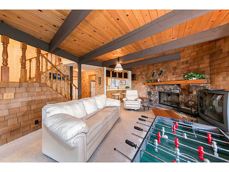 27424 CEDARWOOD, Lake Arrowhead, CA 92352