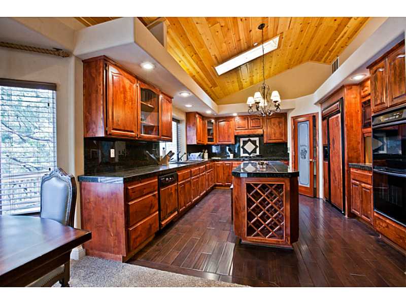 294 BURNT MILL RD., Lake Arrowhead, CA 92352