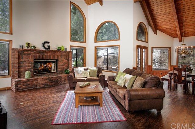 27336 Alpen Drive, Lake Arrowhead, CA 92352