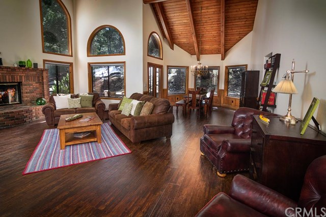 27336 Alpen Drive, Lake Arrowhead, CA 92352