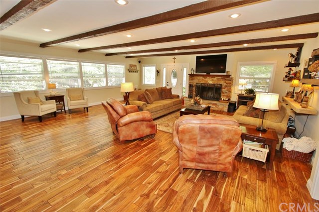 163 South State Hwy 173, Lake Arrowhead, CA 92352