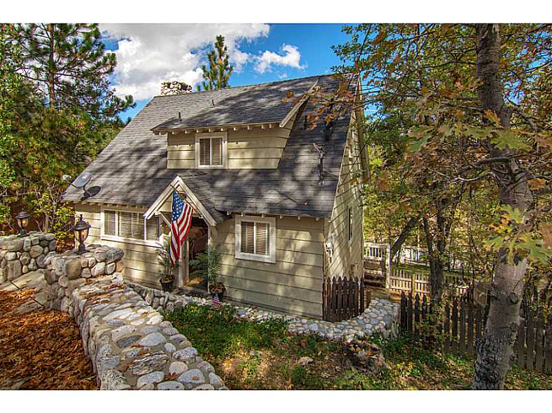 1015 PINTAIL CIRCLE, Lake Arrowhead, CA 92352