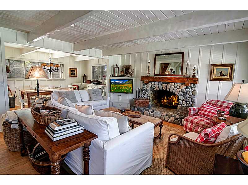 1015 PINTAIL CIRCLE, Lake Arrowhead, CA 92352
