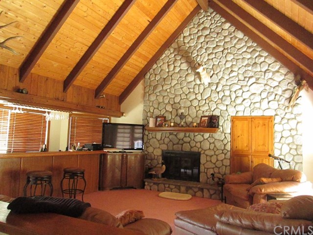312 Grizzly Road, Lake Arrowhead, CA 92352