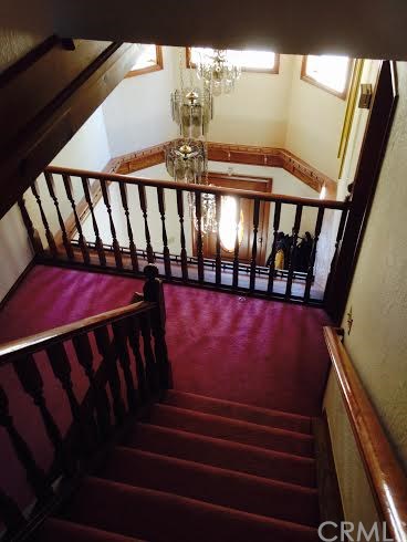 312 Grizzly Road, Lake Arrowhead, CA 92352