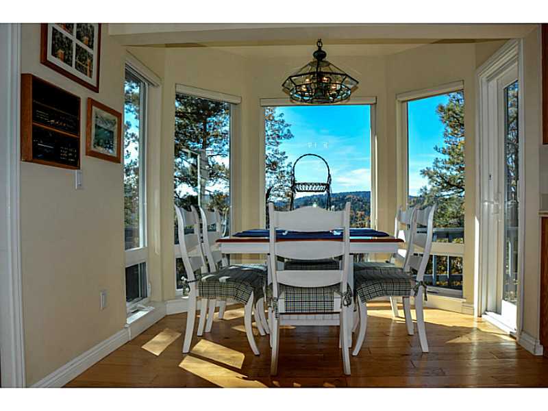 27973 St Bernard Ln, Lake Arrowhead, United States 92352