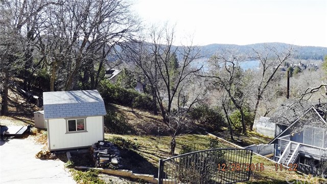 1063 Carousel Road, Lake Arrowhead, CA 92352