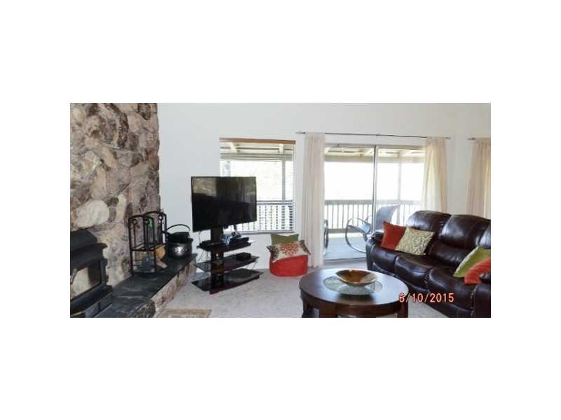 1063 CAROUSEL, Lake Arrowhead, CA 92352