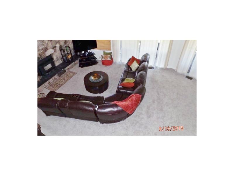 1063 CAROUSEL, Lake Arrowhead, CA 92352