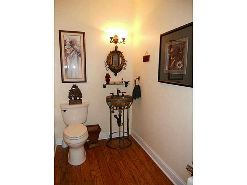 28316 NORTH BAY ROAD, Lake Arrowhead, CA 92352