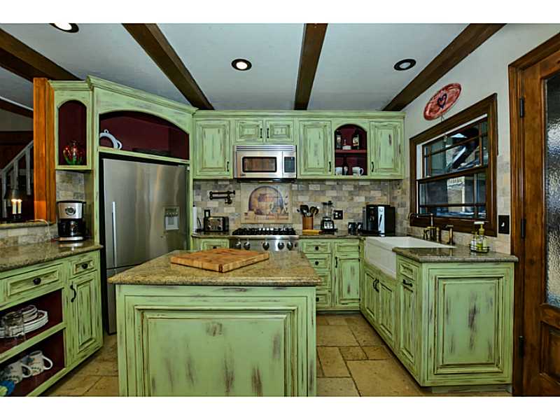 352 MAPLE, Lake Arrowhead, United States 92352