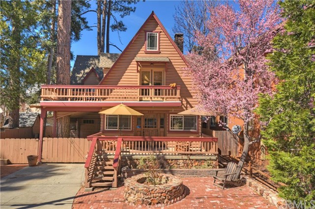 352 MAPLE, Lake Arrowhead, CA 92352