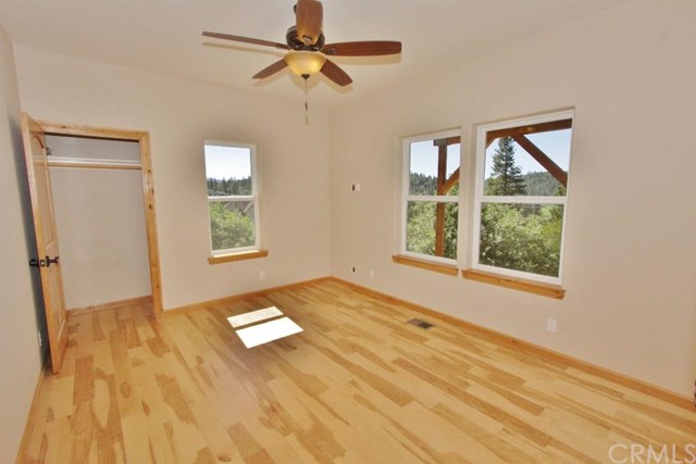 26685 Merced Lane, Lake Arrowhead, CA 92352