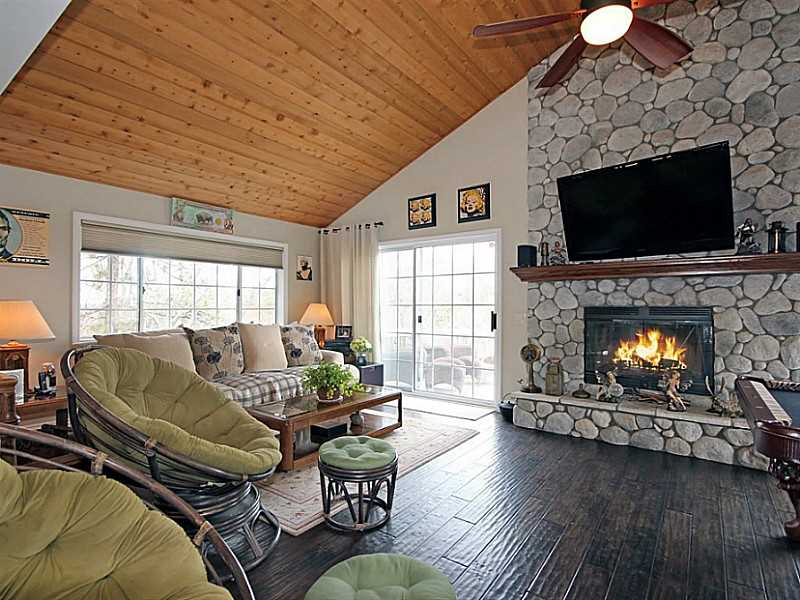 1212 PORTILLO, Lake Arrowhead, CA 92352