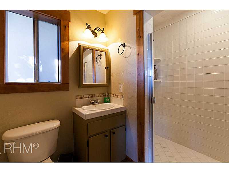 1162 NADELHORN, Lake Arrowhead, CA 92352