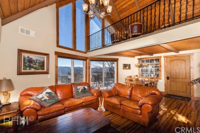 1162 Nadelhorn Drive, Lake Arrowhead, CA 92352